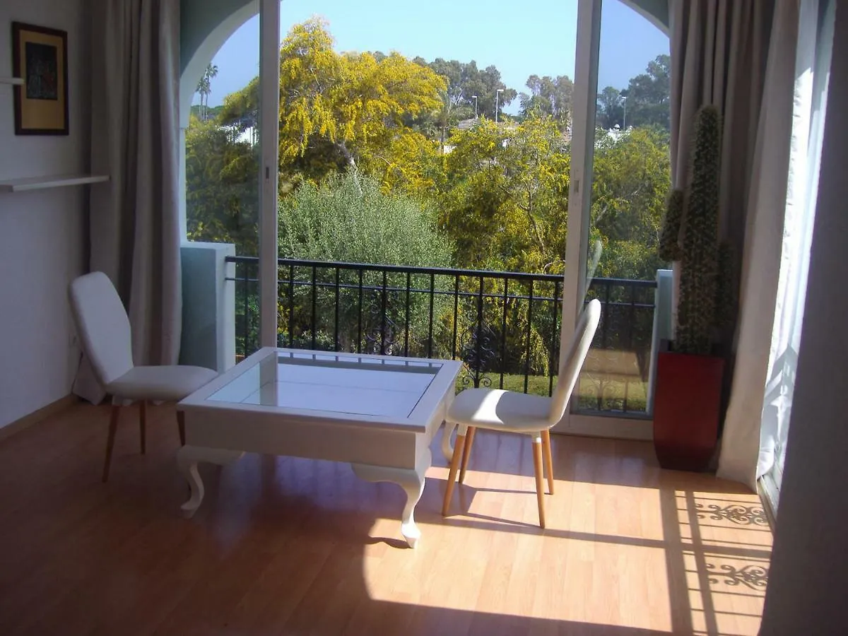 Apartment Apartamento Amueblado Estepona-Marbella Un Dormitorio, 2 Camas, Sofa Cama Salon, A 1 Km Playa, Cortas Temporadas.