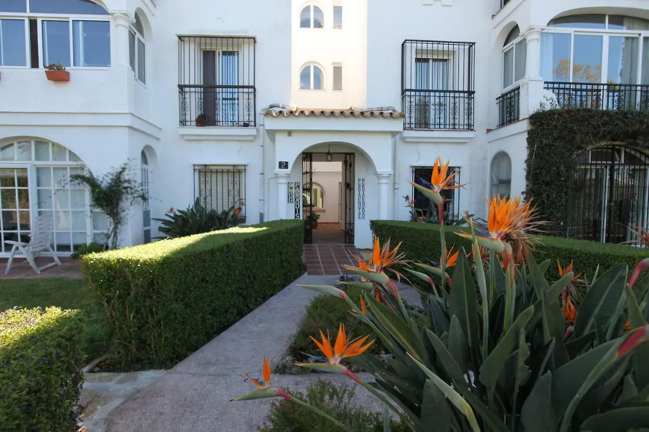 Apartamento Amueblado Estepona-Marbella Un Dormitorio, 2 Camas, Sofa Cama Salon, A 1 Km Playa, Cortas Temporadas. Spain