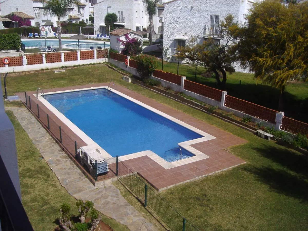 Apartamento Amueblado Estepona-Marbella Un Dormitorio, 2 Camas, Sofa Cama Salon, A 1 Km Playa, Cortas Temporadas. Spain